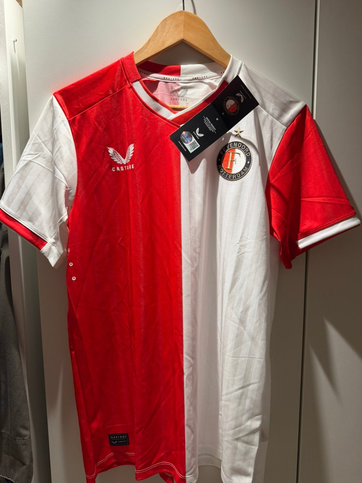 Feyenoord shirt europees maat M zonder sponsor, Verzamelen, Ophalen of Verzenden, Nieuw, Feyenoord, Shirt