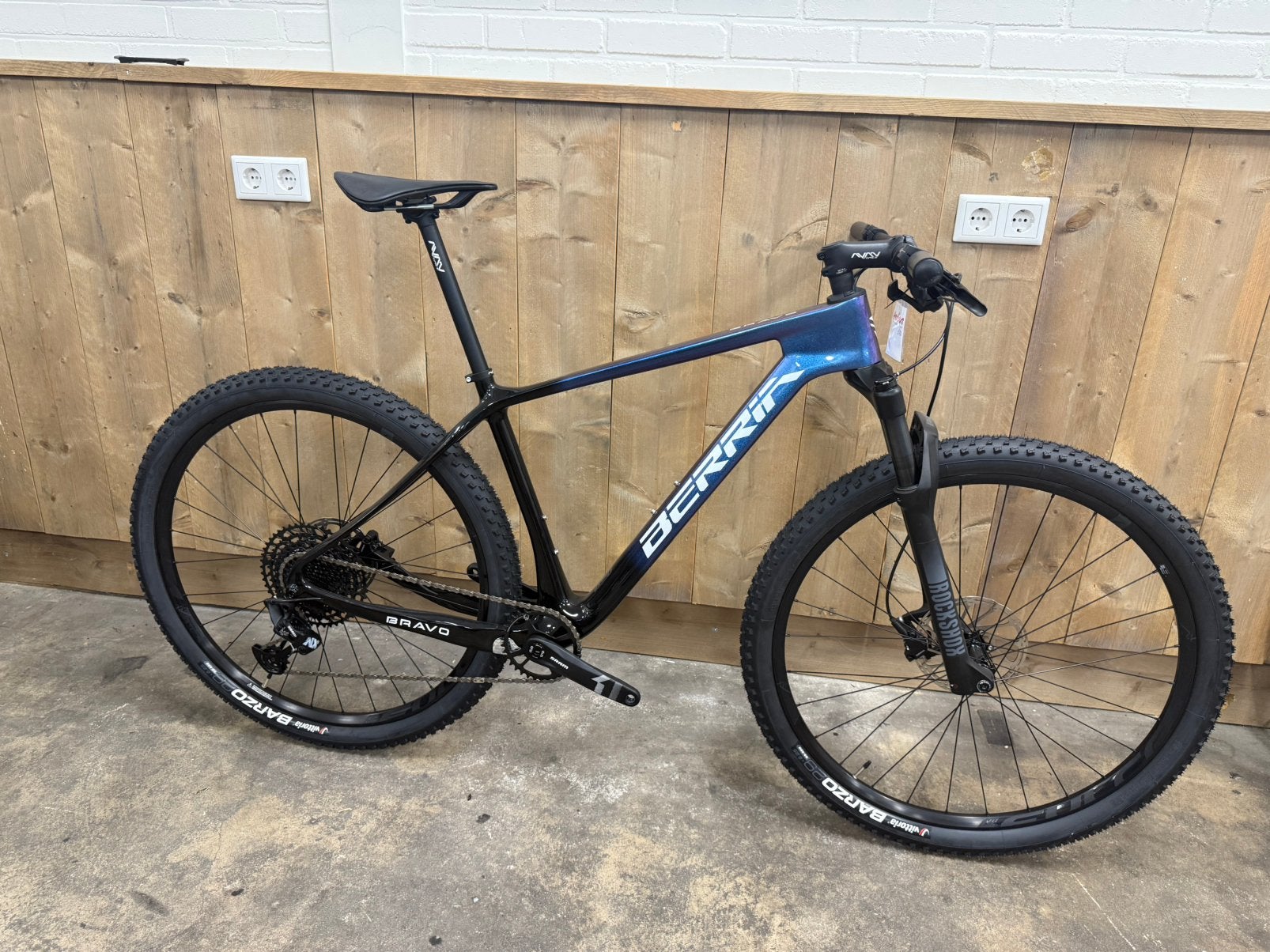 Berria Bravo 5 (Maat 48 en 53cm) Nieuw!!, 45 tot 49 cm, Ophalen of Verzenden, Zo goed als nieuw, Overige merken