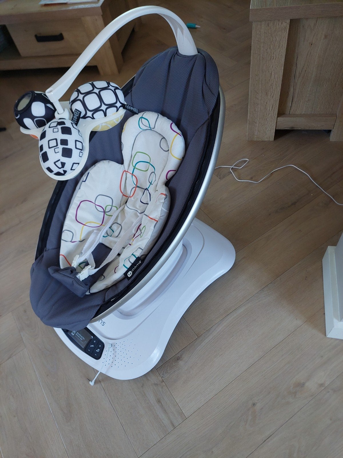 4moms mamaRoo, Kinderen en Baby's, Wipstoeltjes, Ophalen of Verzenden, Zo goed als nieuw