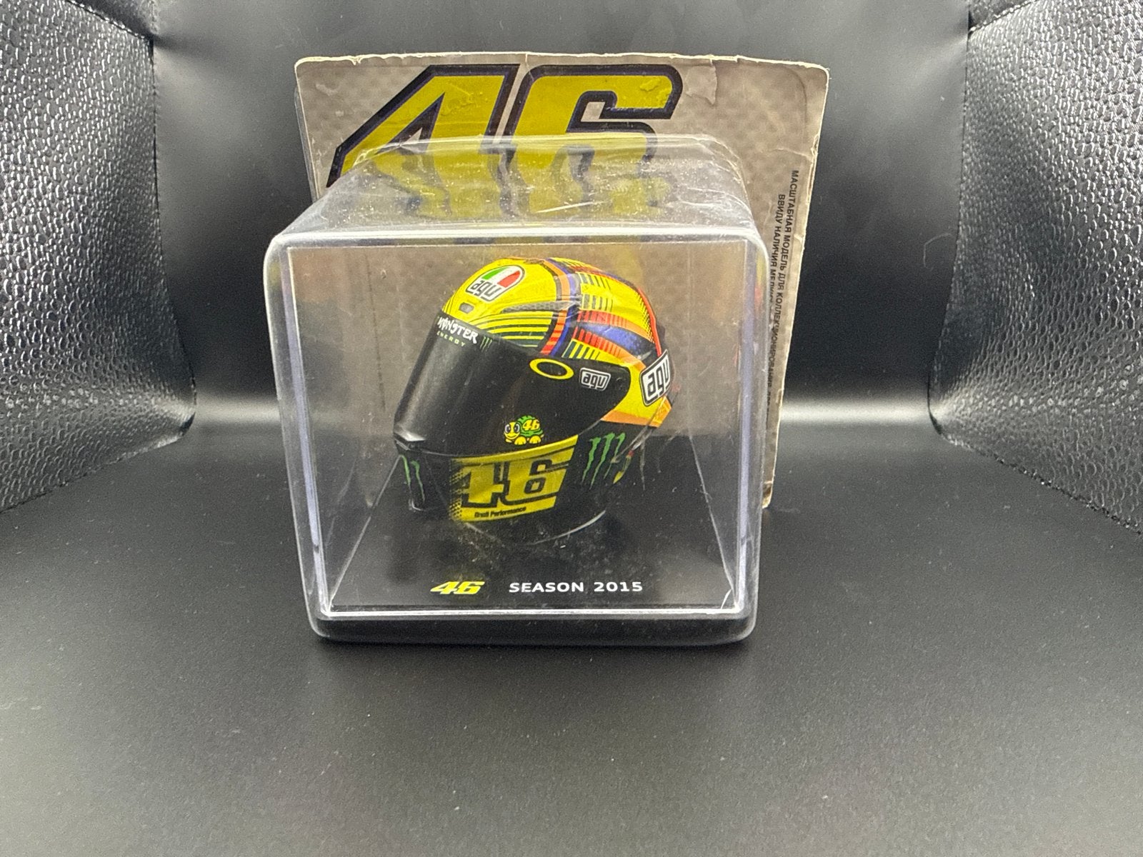 Valentino Rossi Helm Schaal 1:5 - AGV 2015, Ophalen of Verzenden, Zo goed als nieuw
