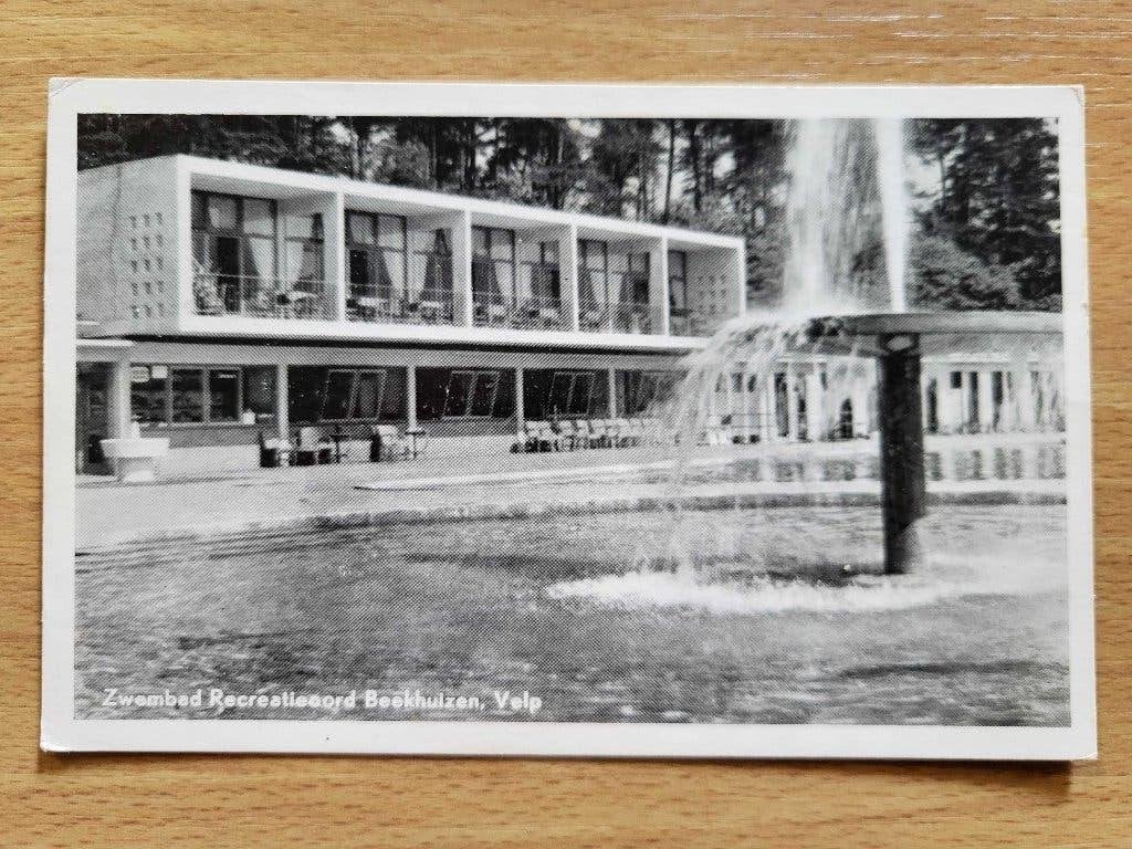 ansicht Architectuur bouwwerken jaren 60 en 70 (20x), Verzamelen, Ophalen, 1960 tot 1980, Gelopen, Gelderland