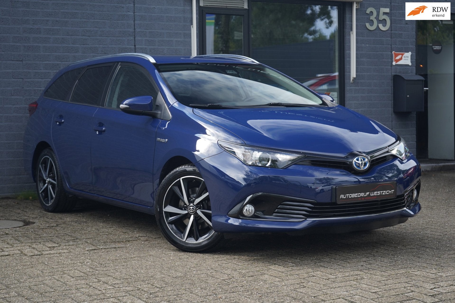 Toyota Auris Touring Sports 1.8 Hybrid Style, Camera, Led, 136 pk, Gebruikt, Zwart, 4 cilinders
