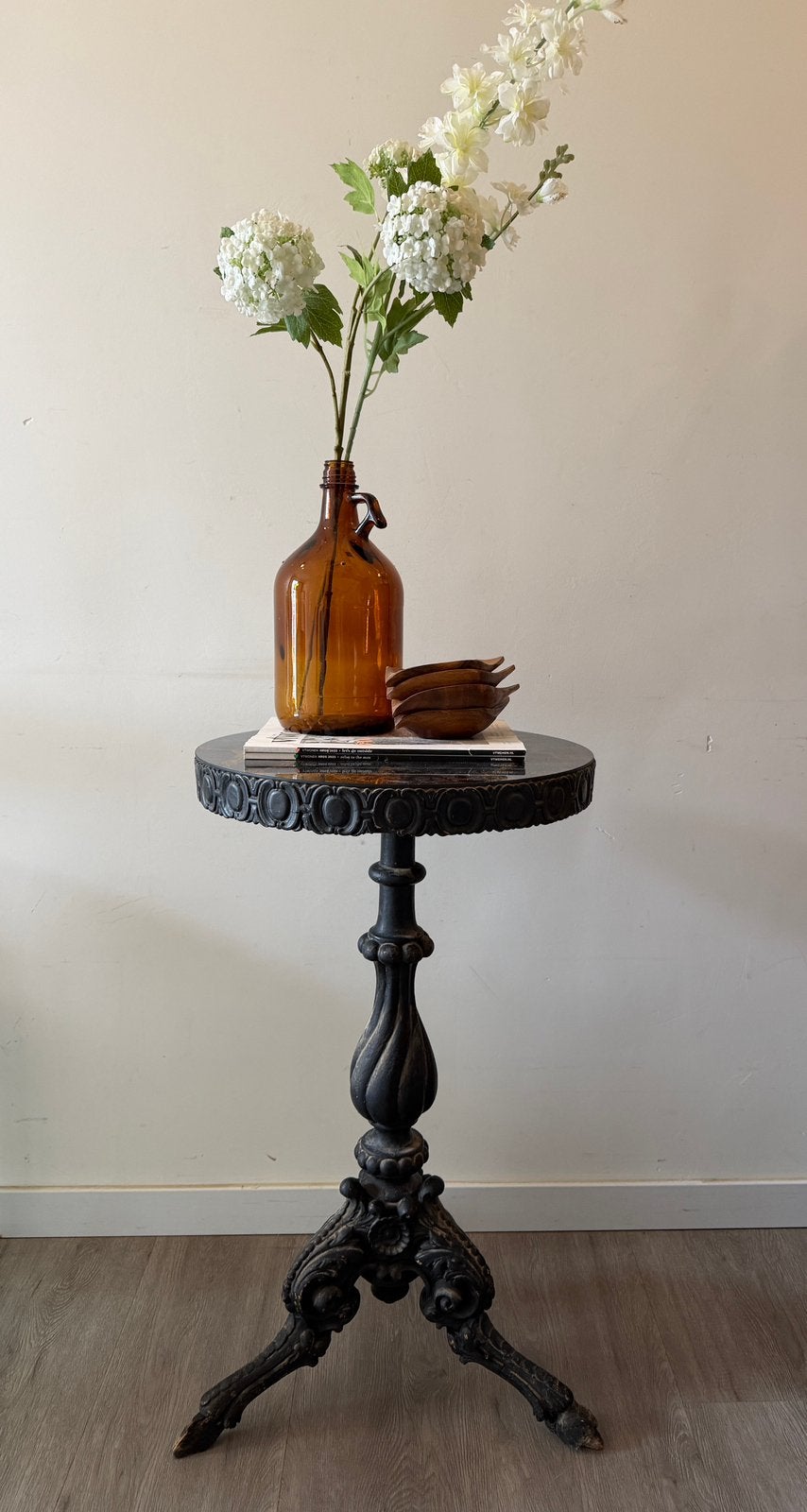 Zwart vintage houten bijzettafeltje, Ophalen of Verzenden