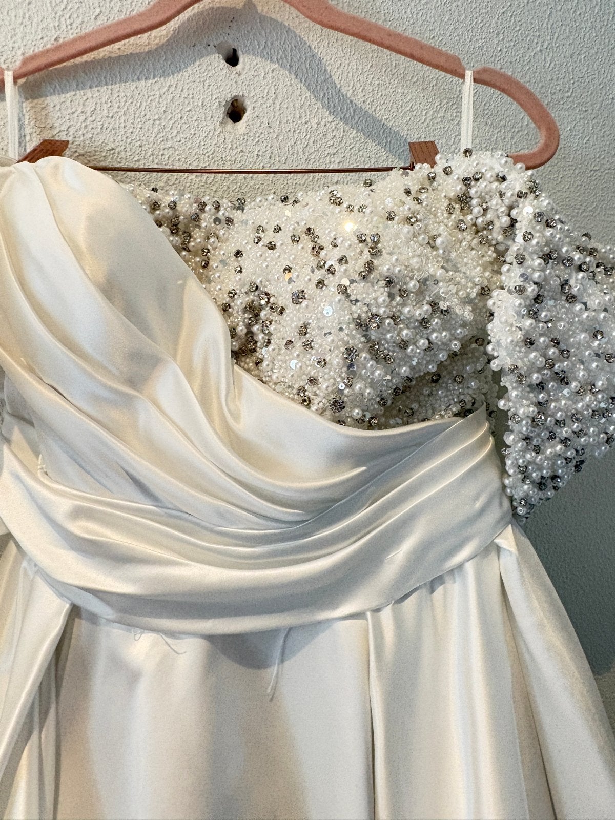 Nieuwe Op Maat Gemaakte Bruidsjurk met Hoepelrok, Kleding | Dames, Ophalen of Verzenden, Nieuw, Wit, Trouwjurk