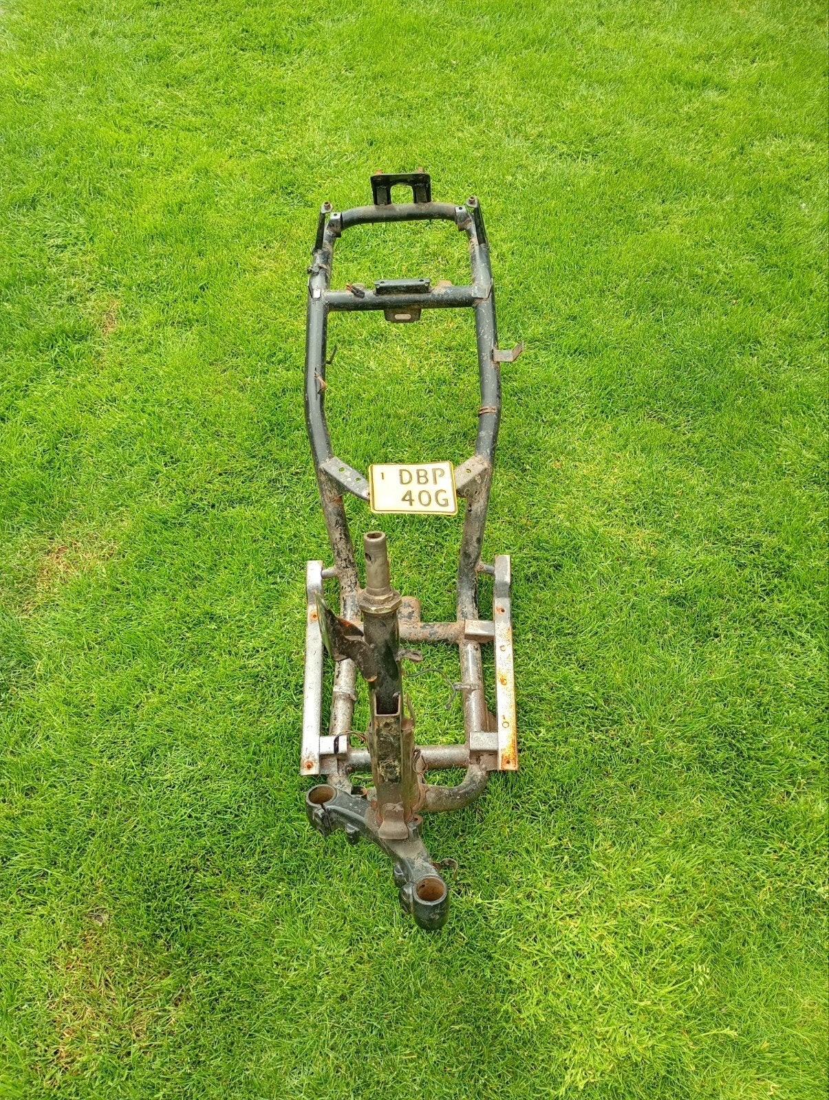 Gratis Scooter Frame met Geel Kenteken geen wok, Ophalen
