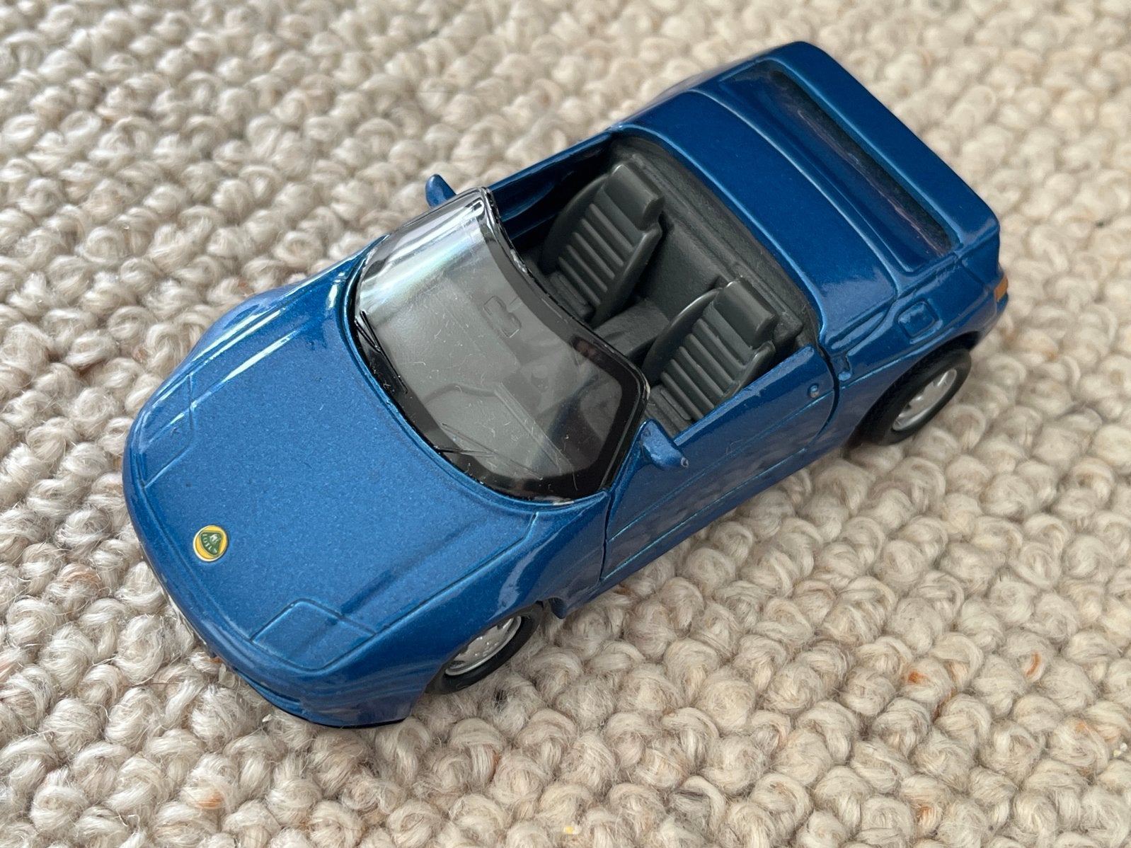 Modelauto Lotus Elan 1:36 - Blauw, Hobby en Vrije tijd, Ophalen of Verzenden, Gebruikt, Auto