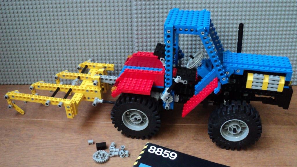 8859 (1) Tractor, inclusief handleiding, Ophalen of Verzenden, Gebruikt