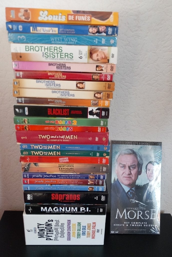 Diverse buitenlandse dvd boxen: series & films, Alle leeftijden, Ophalen of Verzenden, Zo goed als nieuw