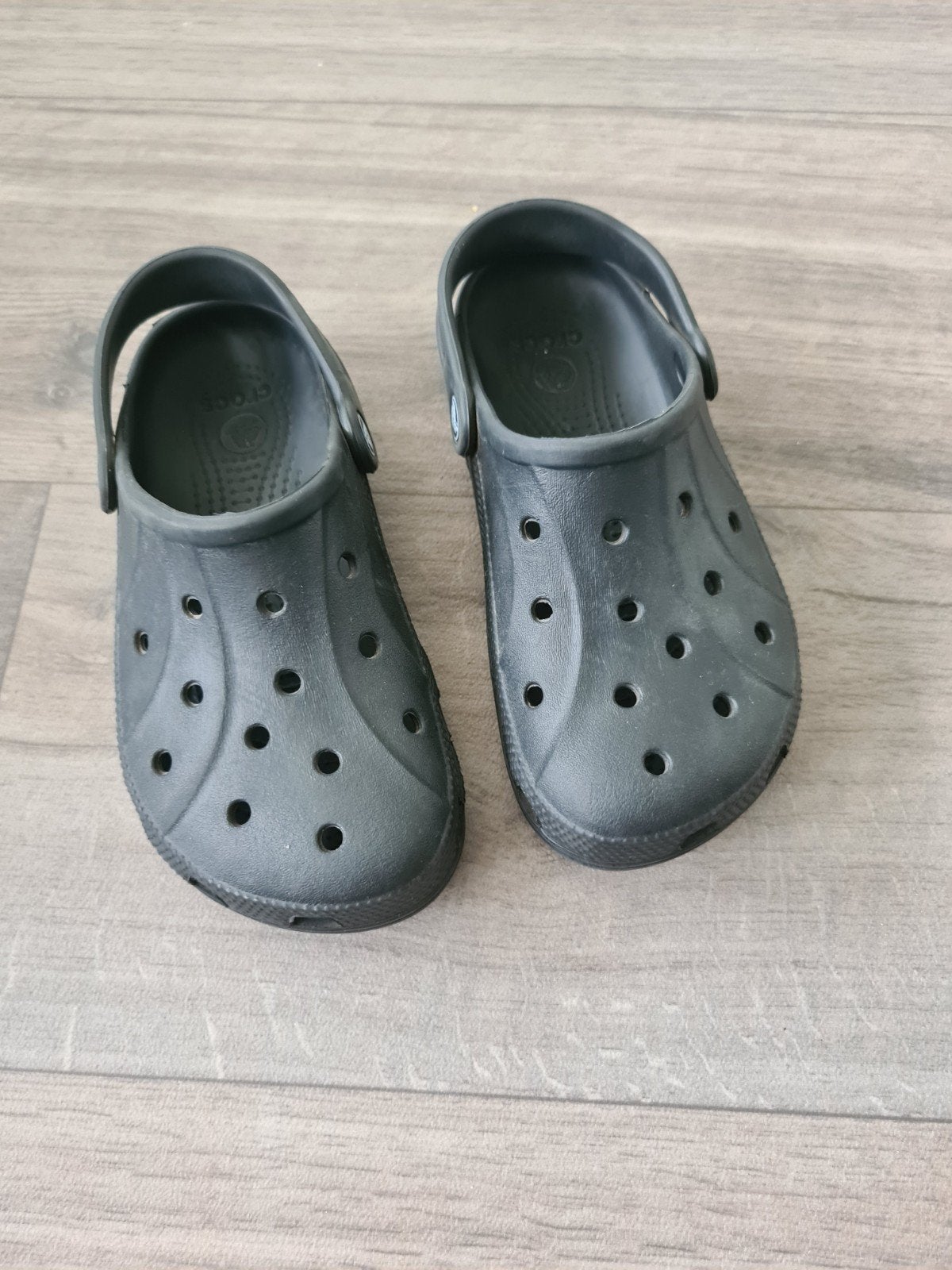 Crocs zwart maat J2 = maat 33 - 34, Kinderen en Baby's, Babykleding | Schoentjes en Sokjes, Ophalen, Crocs, Jongetje of Meisje