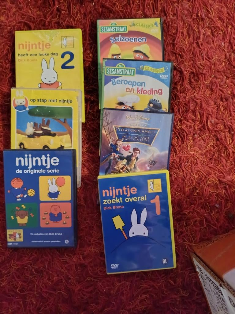 8 kinder dvd's Nijntje, Sesamstraat, Walt Disney, Cd's en Dvd's, VHS | Kinderen en Jeugd, Alle leeftijden, Ophalen of Verzenden