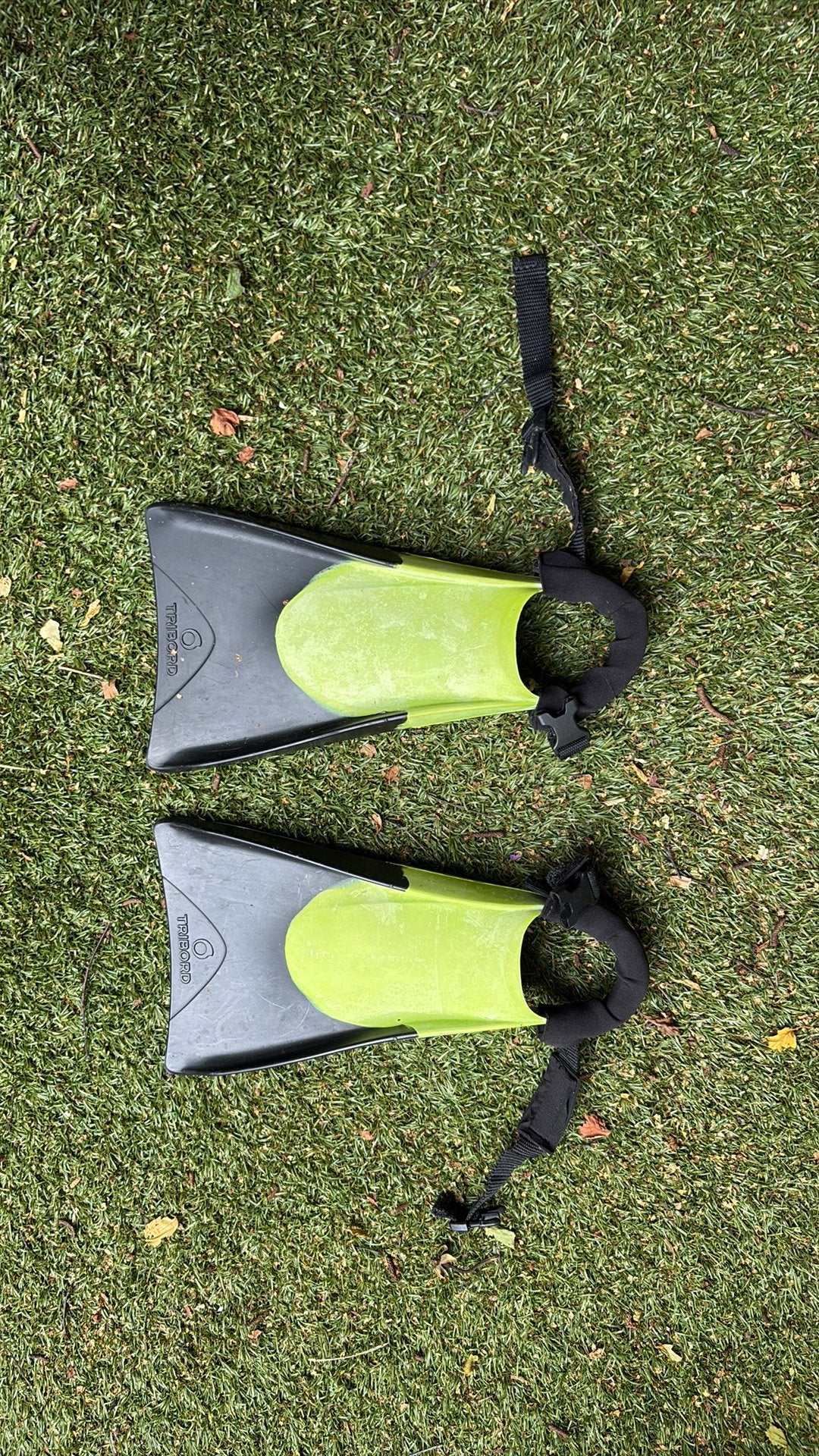 Tribord bodyboard flippers, Watersport en Boten, Ophalen, Gebruikt, Snorkelvinnen