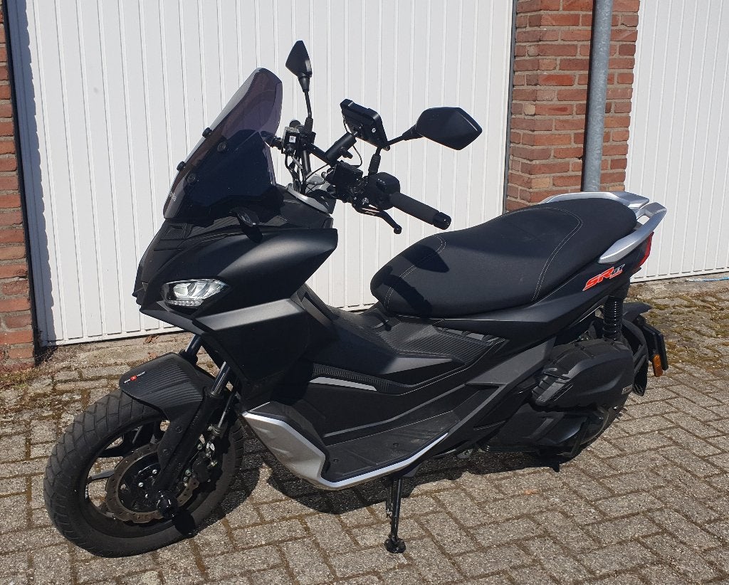 Aprilia SR GT 200 Sport 2024, Navi systeem, Scooter, Occasion, Particulier, Minimaal motorrijbewijs A2