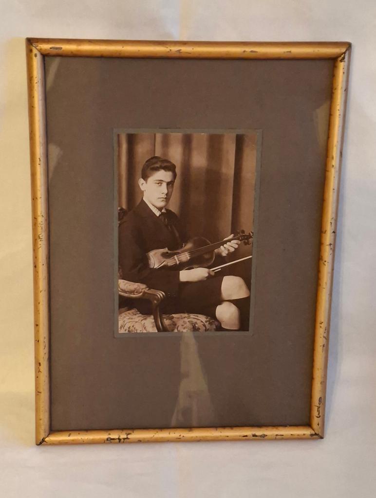 Henk Schram, Concertgebouw Amsterdam, in antieke fotolijst, Ophalen of Verzenden, Gebruikt