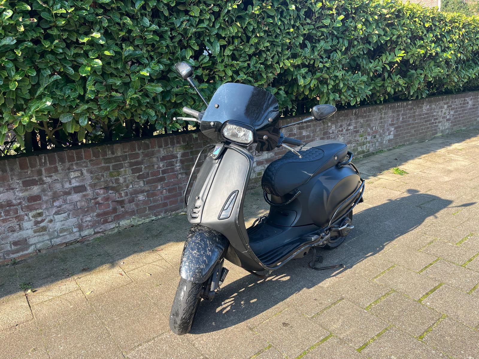 Vespa Sprint 2017, 9900 km!, Fietsen en Brommers, Ophalen, Gebruikt, Maximaal 45 km/u, Vespa S