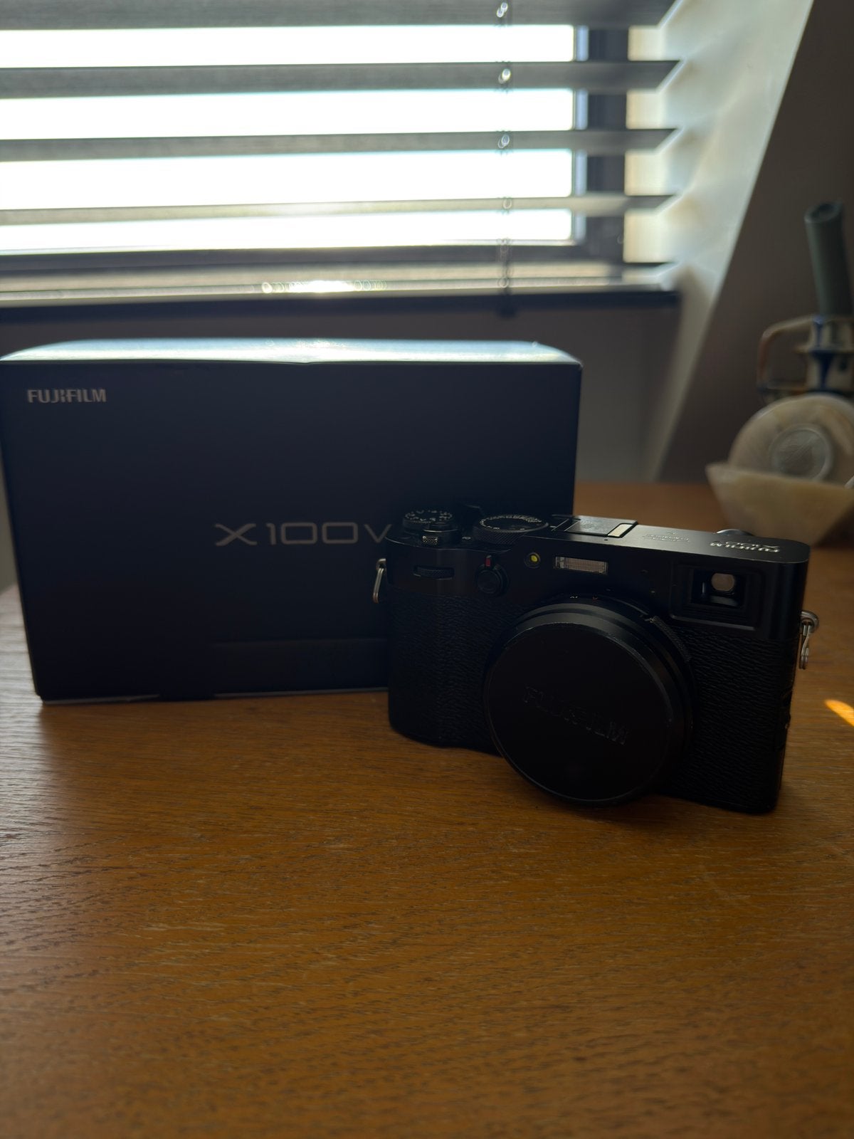 Fujifilm X100V Zwart, Ophalen, Gebruikt, Fujifilm, Lensdop