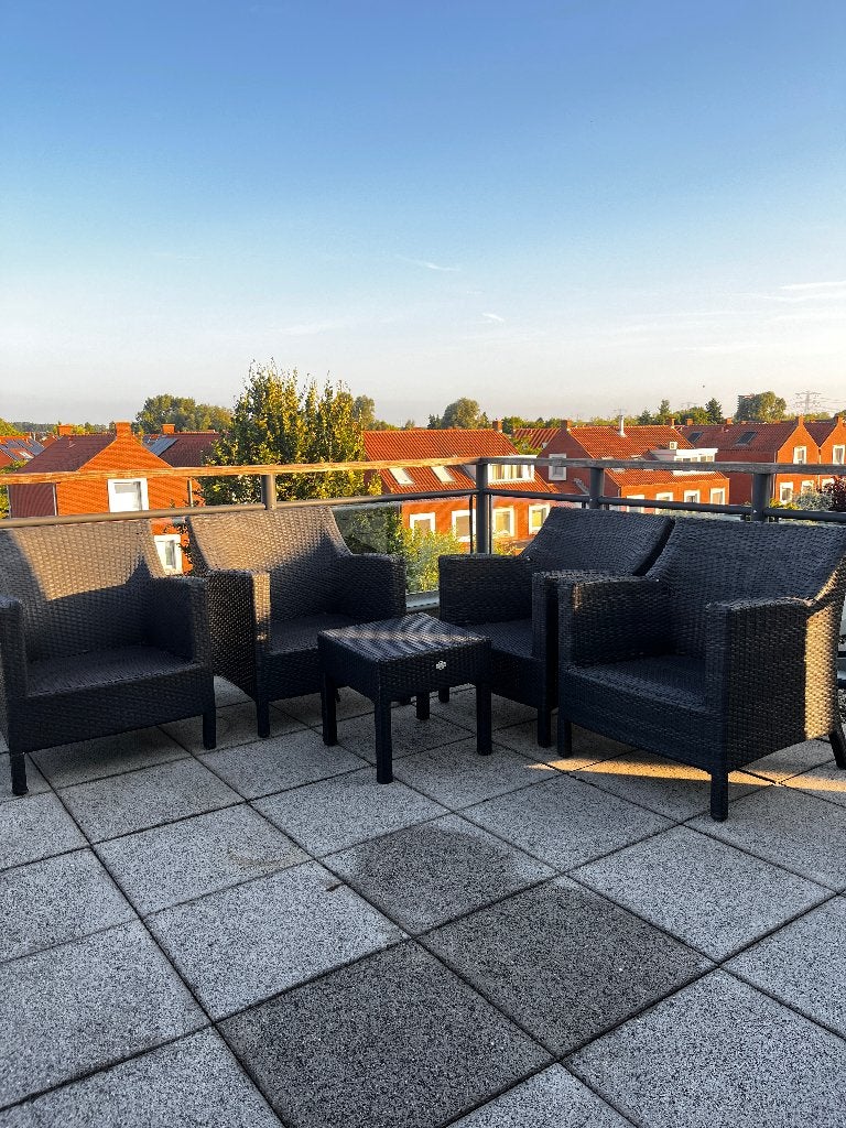 Tuinset Lounge Life Wicker donkergrijs 4 Stoelen en Hocker, Tuin en Terras, Ophalen, 4 zitplaatsen, Gebruikt, Stoel