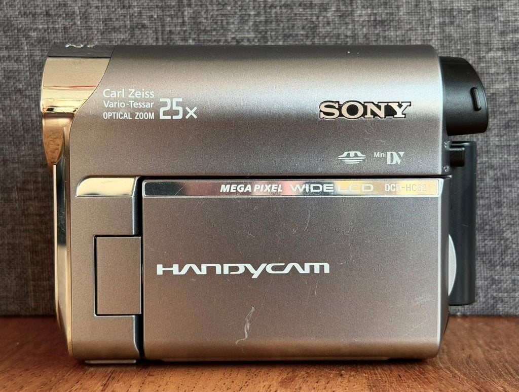 Sony DCR-HC62E MiniDV, Topmodel, NightShot Plus, Getest, Mini dv, 20x of meer, Ophalen of Verzenden, Zo goed als nieuw