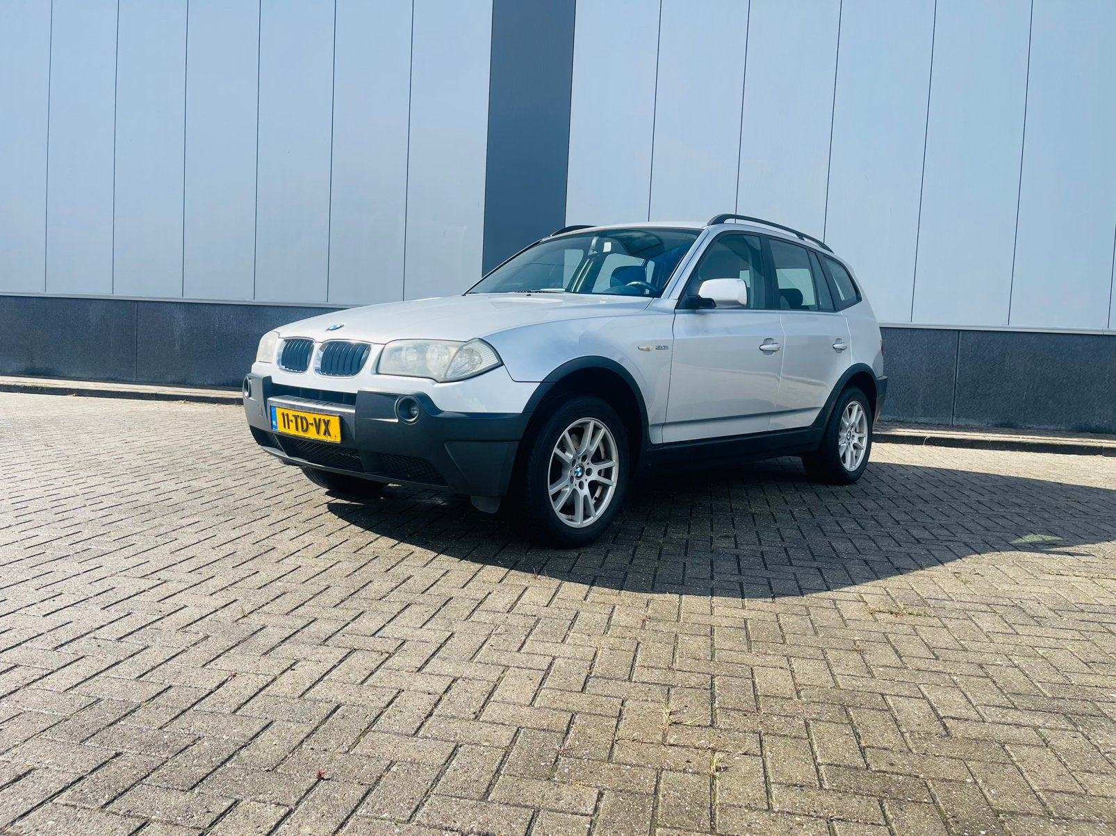 BMW X3 2.0 I 2006, Auto's, BMW, Stof, 1995 cc, 4 cilinders, Handgeschakeld