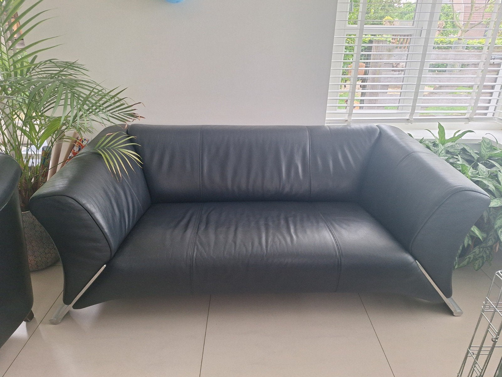 Rolf Benz zwartleren bank, Ophalen, Gebruikt, 150 tot 200 cm, Driepersoons