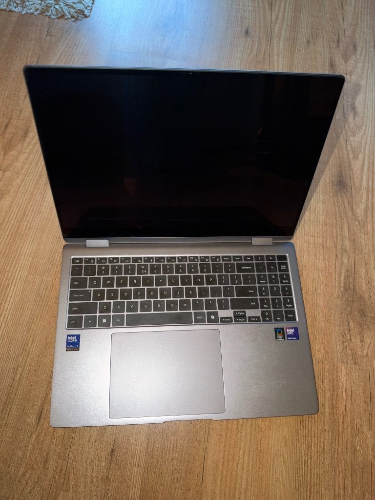 Samsung Galaxy book 5 pro 360 (512GB) + multiport adapter, Computers en Software, Ophalen, Nieuw, 512 GB, SSD