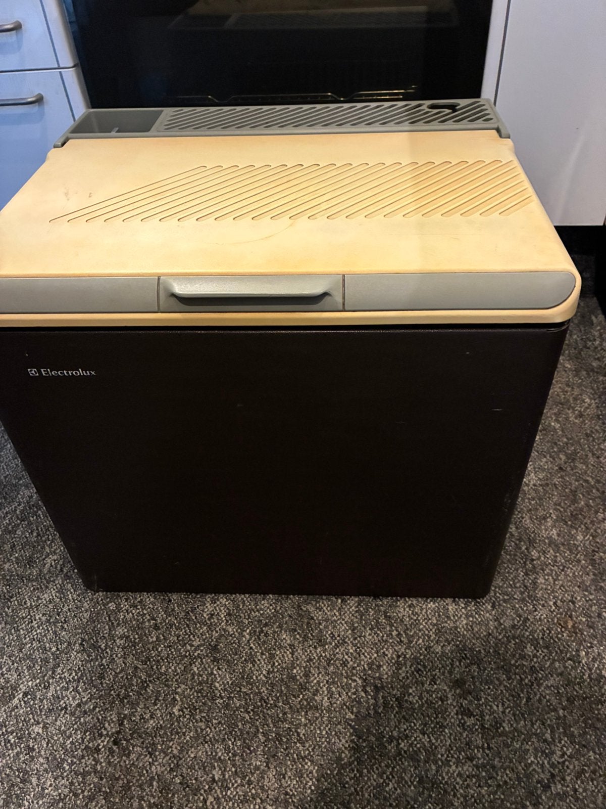 Electrolux koelkist. 230v - 12 v- en gas. 33 ltr, Ophalen, Gebruikt, Koelbox, Elektrisch