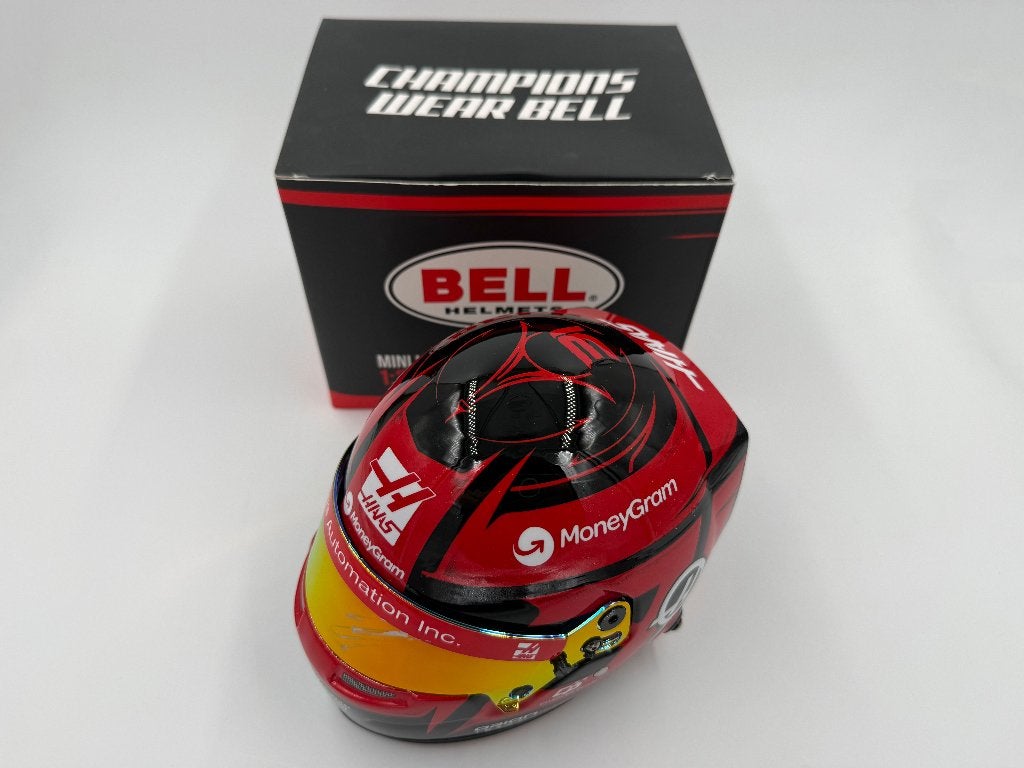1/2 helm helmet F1 Ocon 2025 (Haas) signed, Ophalen of Verzenden, Formule 1
