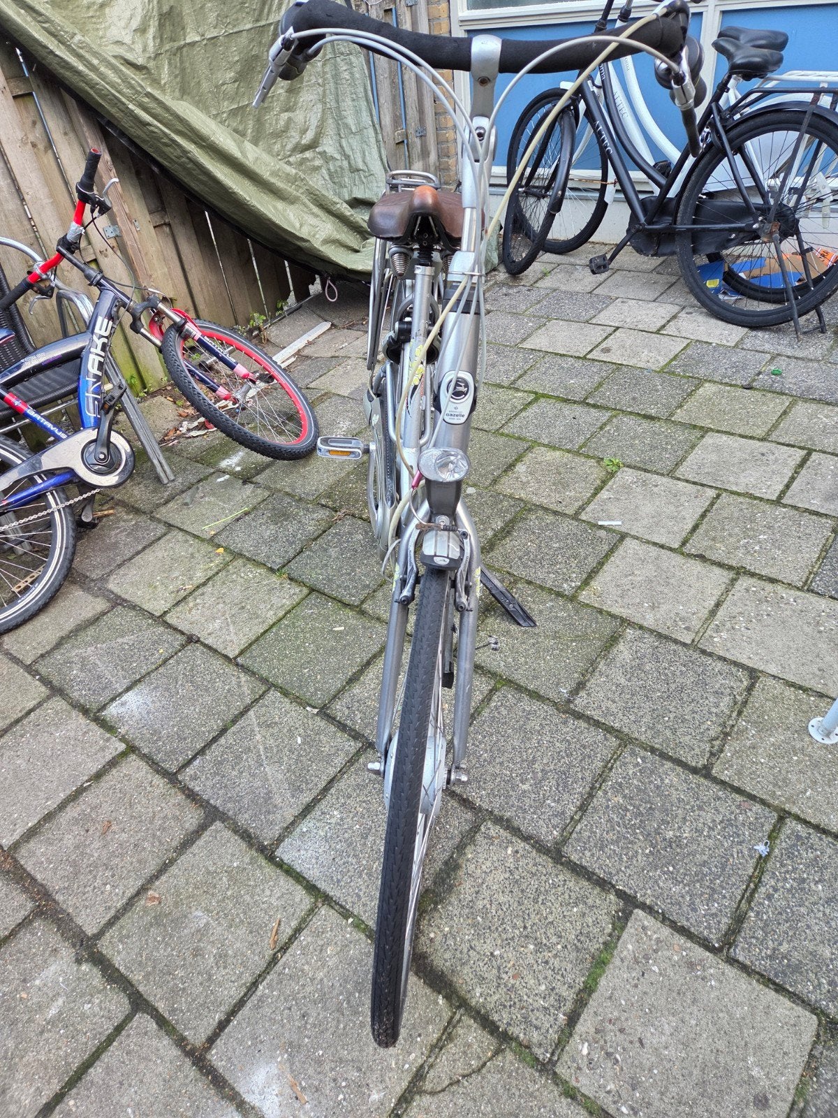 Gazelle fiets met kapotte accu, oplader en display, Fietsen en Brommers, Ophalen of Verzenden