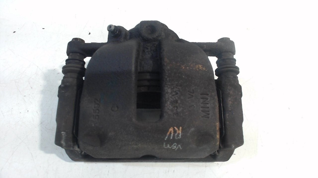 Remklauw rechts voor Mini Mini, Onderdelen@venauto.nl, Van der Ven Autorecycling B.V., Gebruikt, Ettenseweg 76, 4706 PB Roosendaal, The Netherlands