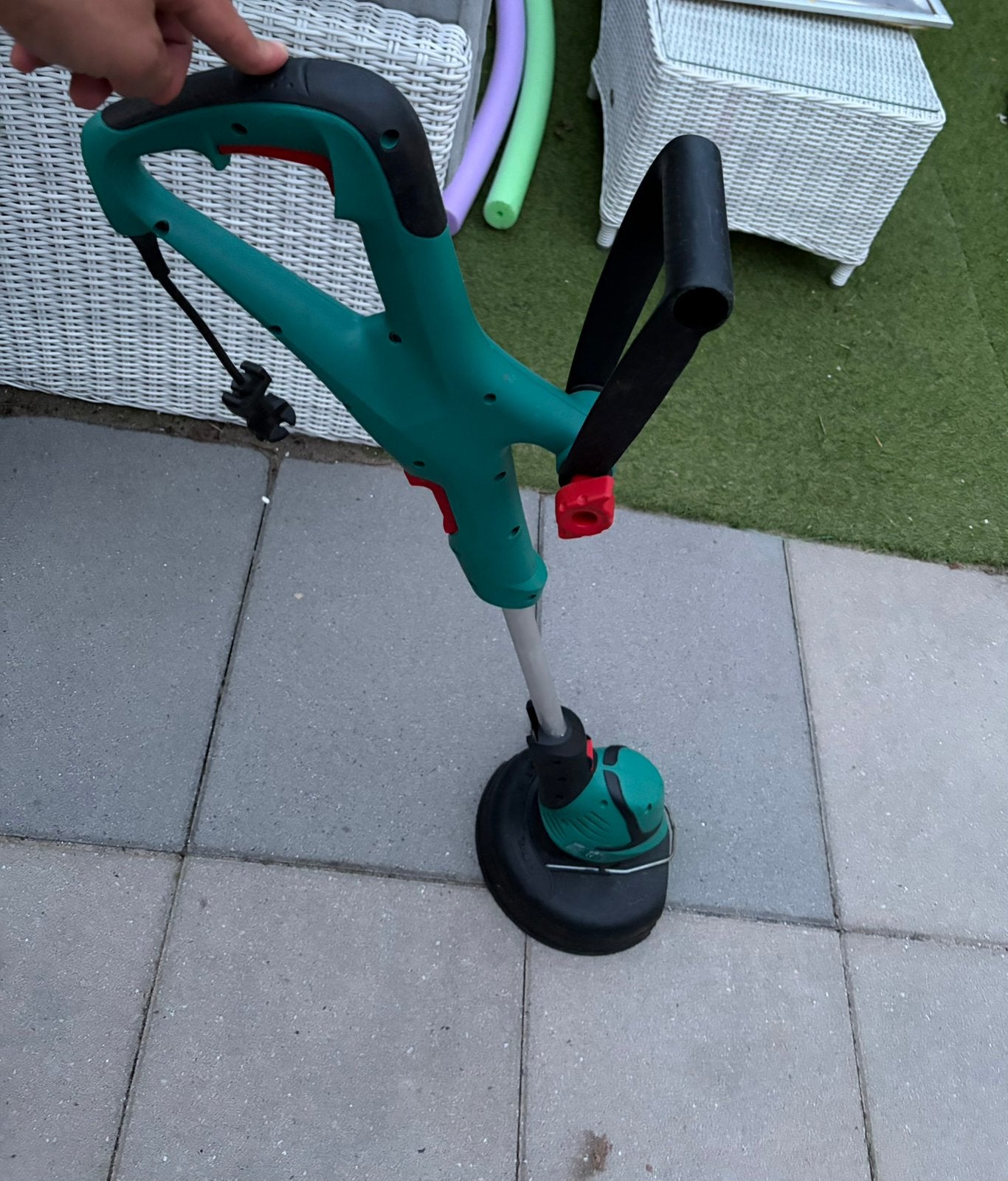 Bosch ART 24 elektrische grastrimmer / onkruidborstel, Tuin en Terras, Ophalen, Gebruikt, 30 tot 50 cm, Elektrisch
