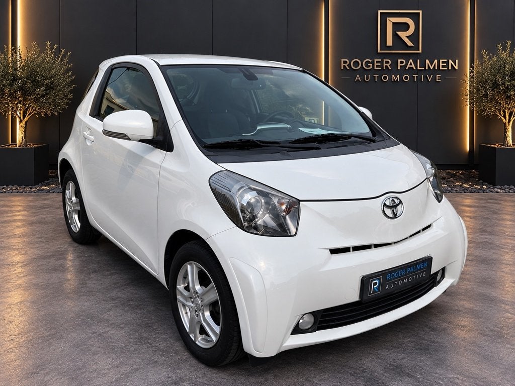 Toyota iQ 1.3 VVTi Dynamic, Euro 5, Gebruikt, 31 €/maand, 4 cilinders