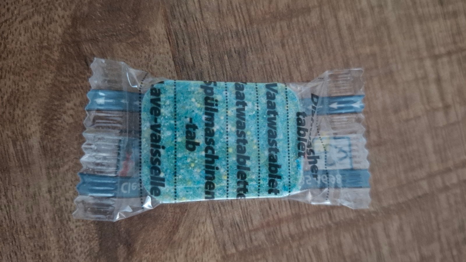Vaatwas tabletten, Ophalen