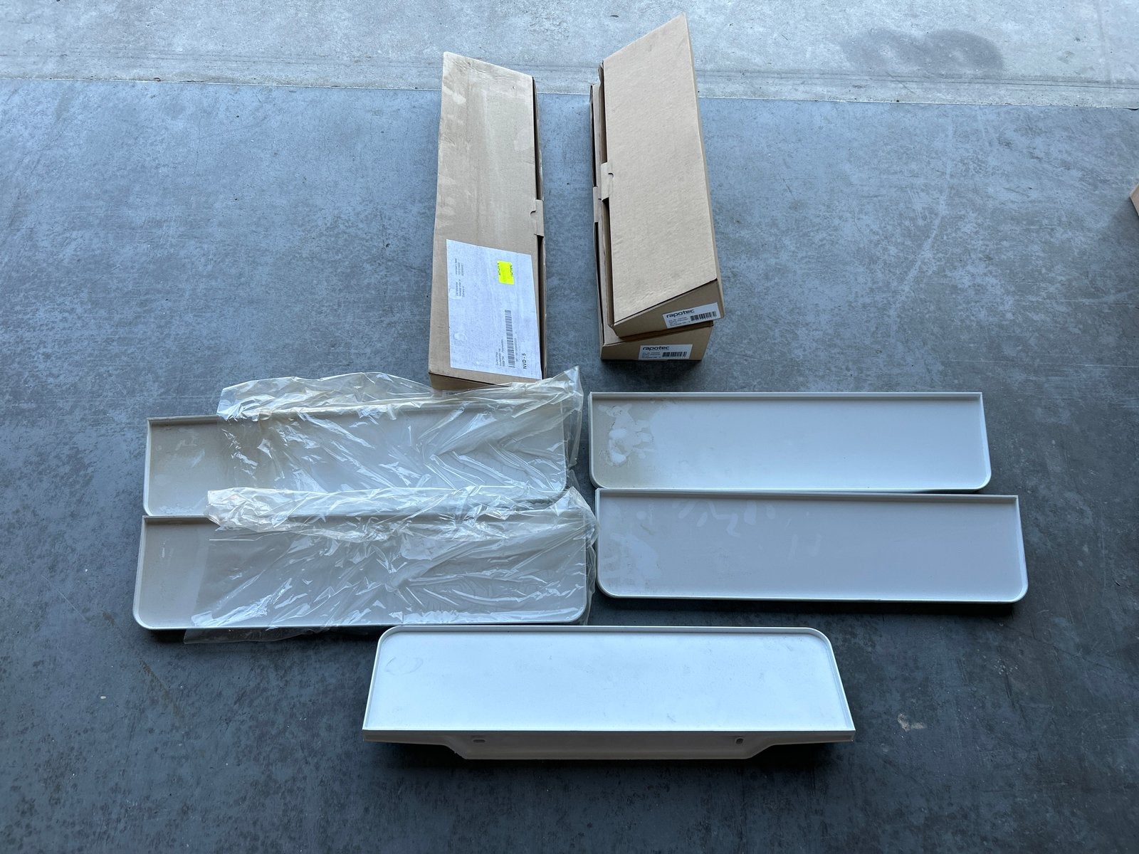 Nieuwe kunststof planchetten (7x 50cm, 1x 60cm), Ophalen of Verzenden, Nieuw
