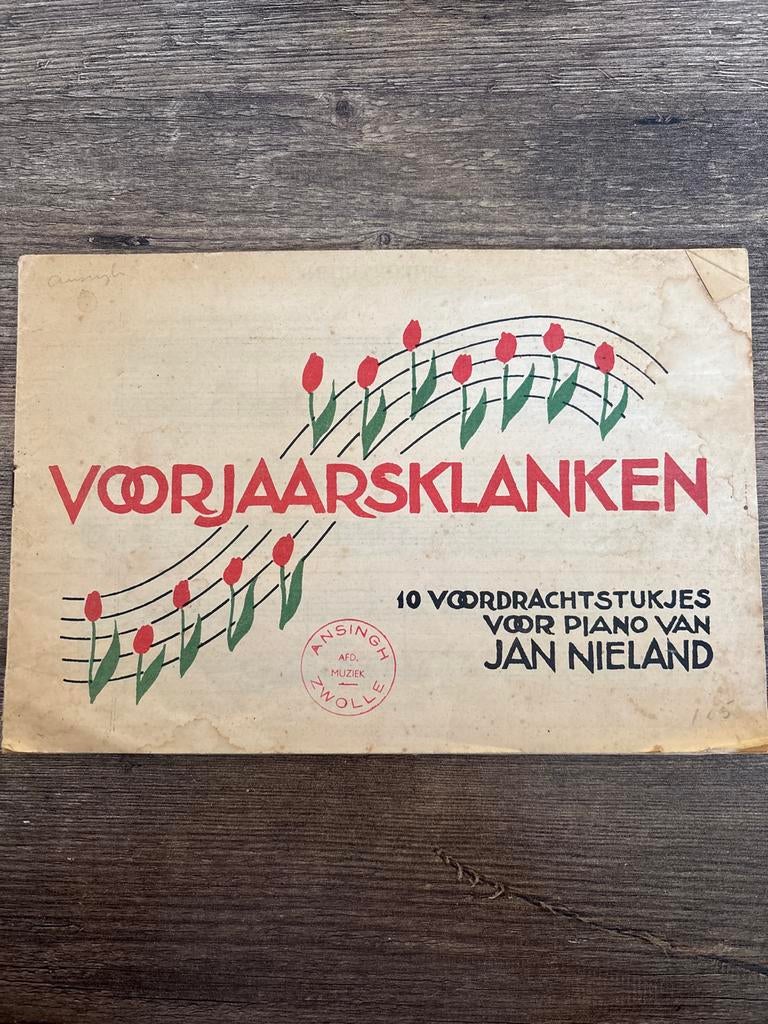 Voorjaarsklanken 10 voordrachtstukjes voor piano, Muziek en Instrumenten, Gebruikt, Klassiek, Ophalen of Verzenden, Artiest of Componist