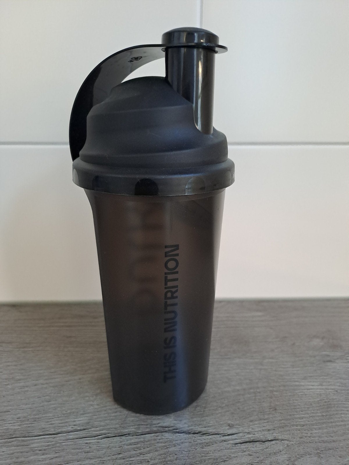 THIS IS NUTRITION Shaker - Zwart, Ophalen of Verzenden, Nieuw