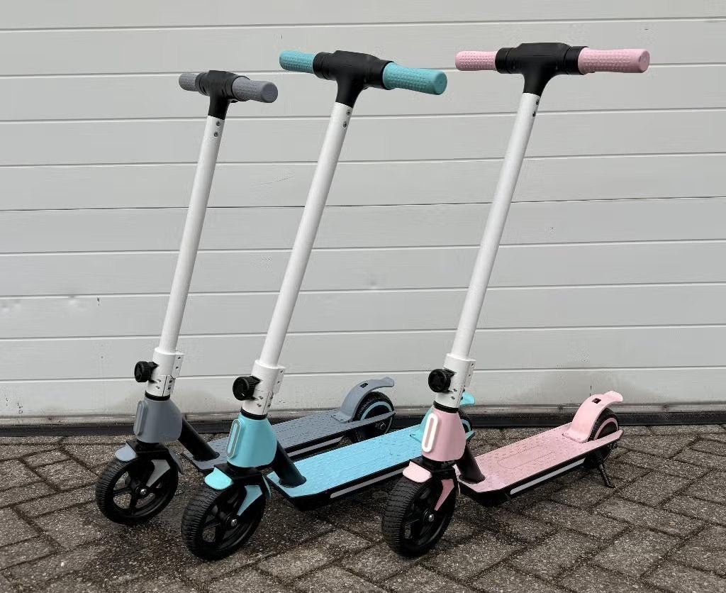 Elektrische Kinderstep max 15 km/u, 20 km Bereik & LED NIEUW, Ophalen of Verzenden, Nieuw
