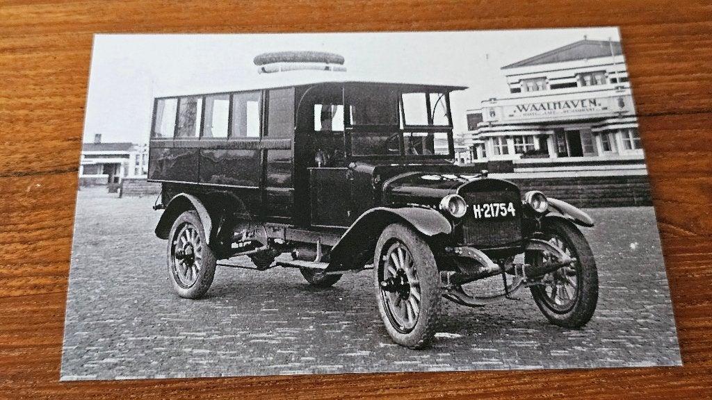 Foto BUS KLM Schiphol 2, Verzenden, Gebruikt, Bus of Metro, Overige typen