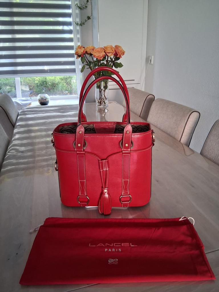 Originele Lancel Paris taa, Ophalen of Verzenden, Zo goed als nieuw, Rood, Handtas