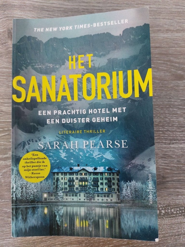 Sarah Pearse - Het sanatorium - Elin Warner 1, Ophalen of Verzenden, Zo goed als nieuw