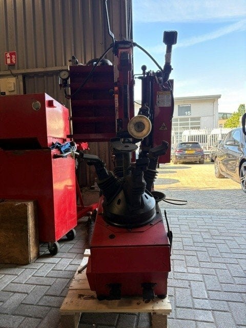 Butler 1050 banden(de)monteermachine, Auto diversen, Autogereedschap, Ophalen, Gebruikt