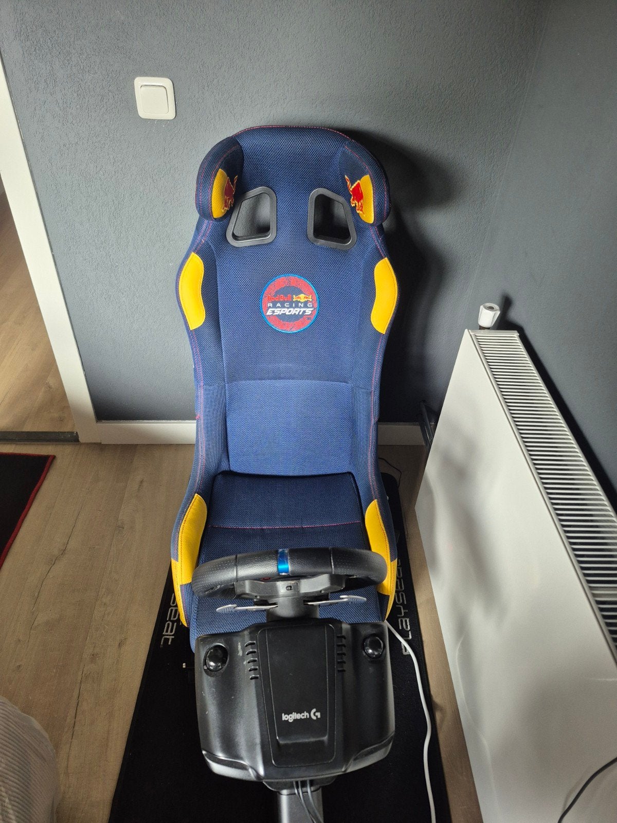 Playseat Red Bull Racing Esports met Logitech G29, Ophalen of Verzenden