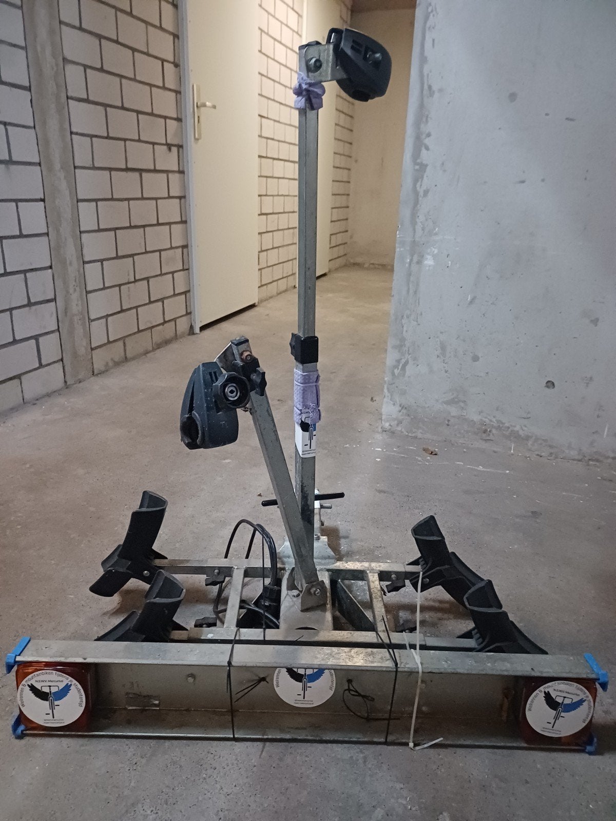 Fietsendrager, Ophalen, 2 fietsen, Trekhaakdrager