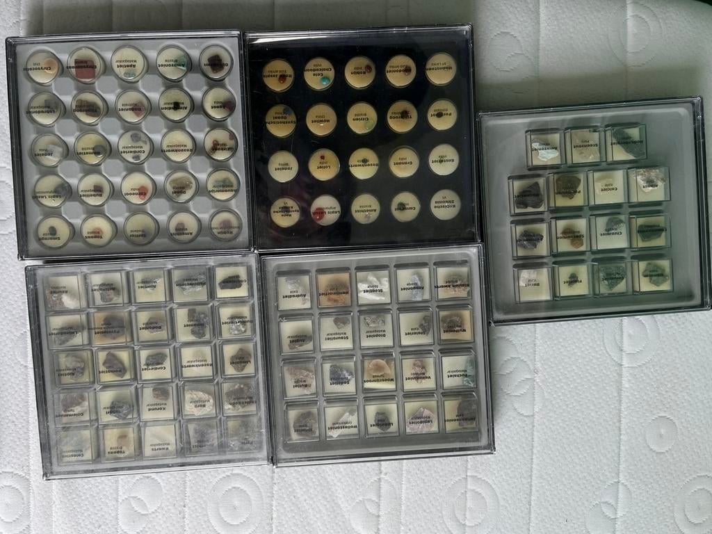 Schatten van de aarde collectie, Verzamelen, Mineralen en Fossielen, Ophalen of Verzenden, Overige typen