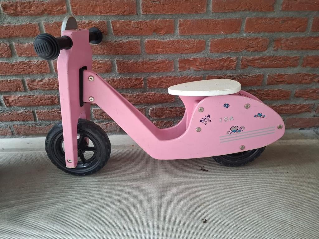 Roze loopscooter - loopfiets., Ophalen, Gebruikt, Loopfiets