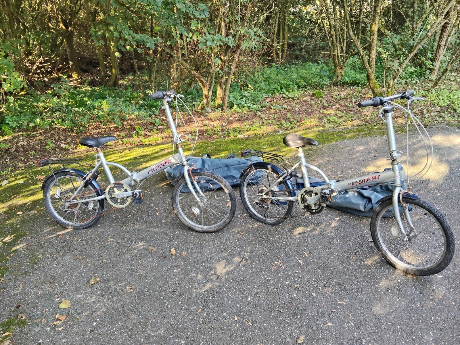 2 X PRESIDENT .. 6 VERSNELLINGEN. MOETEN WORDEN NAGELOPEN, Ophalen, Gebruikt, 20 inch of meer, Versnellingen