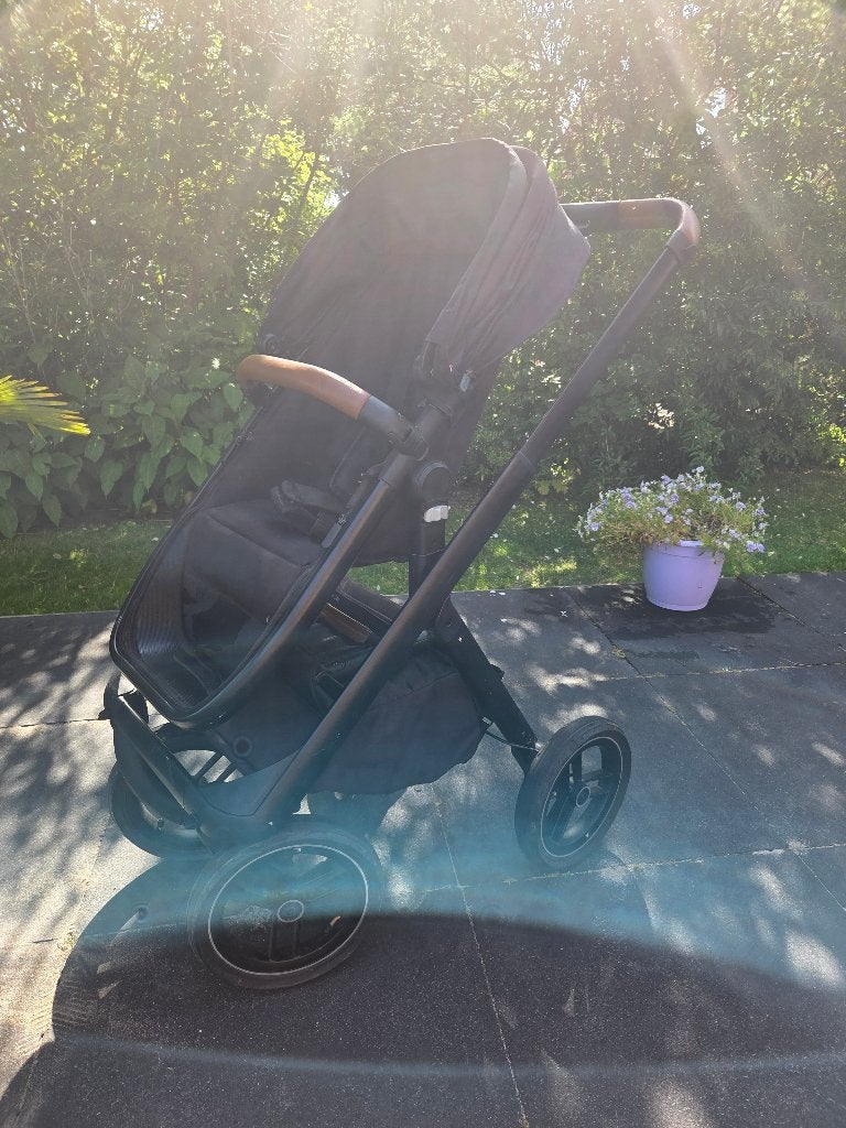 Dubatti One kinderwagen 2-in-1, Gebruikt, Verstelbare duwstang, Combiwagen, Ophalen