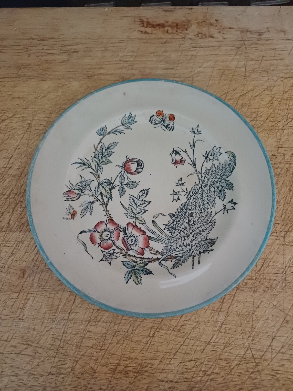 Antiek beboterd bord van Regout decor MEDEA, Verzenden