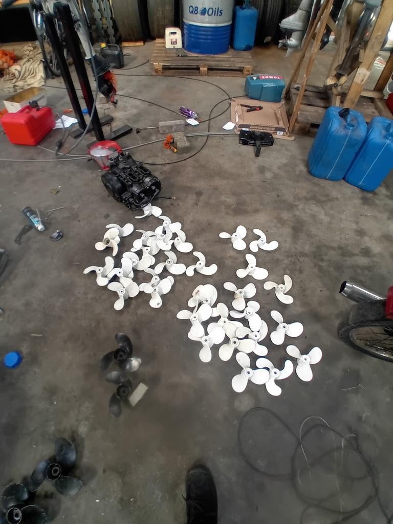 Buitenboordmotor propellor/schroef alle soorten en maten, Watersport en Boten, Bootonderdelen, Ophalen, Gebruikt, Motor en Techniek