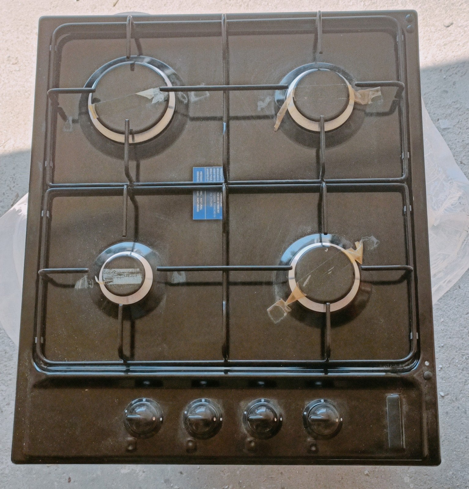 Nieuw 4-pits gasfornuis, zwart, inbouw, Witgoed en Apparatuur, Fornuizen, Ophalen, Nieuw, 4 kookzones, Inbouw