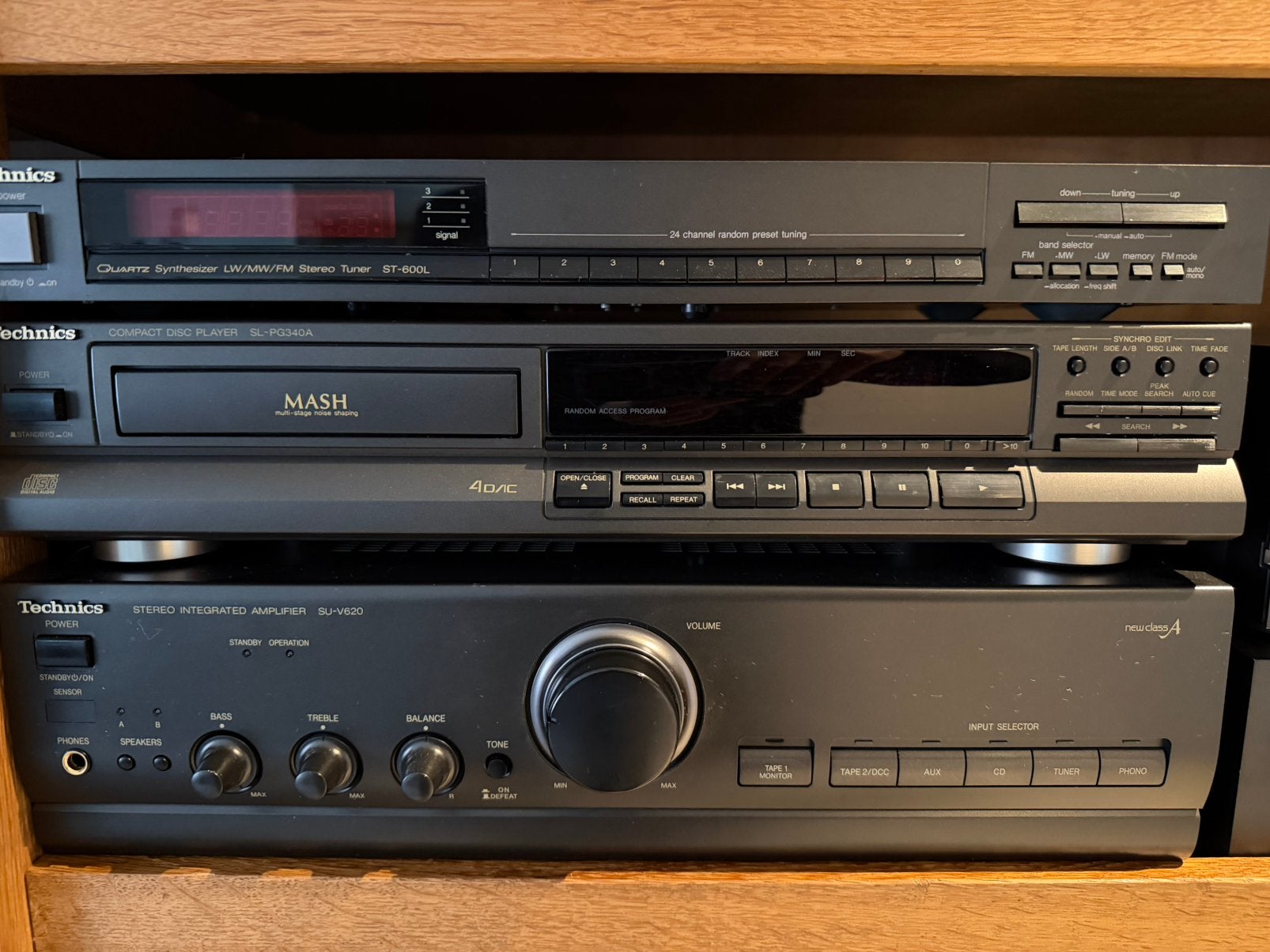 Technics stereo set, versterker (SU-V620 New Class A), Ophalen of Verzenden, Zo goed als nieuw, Cd-speler, Overige merken