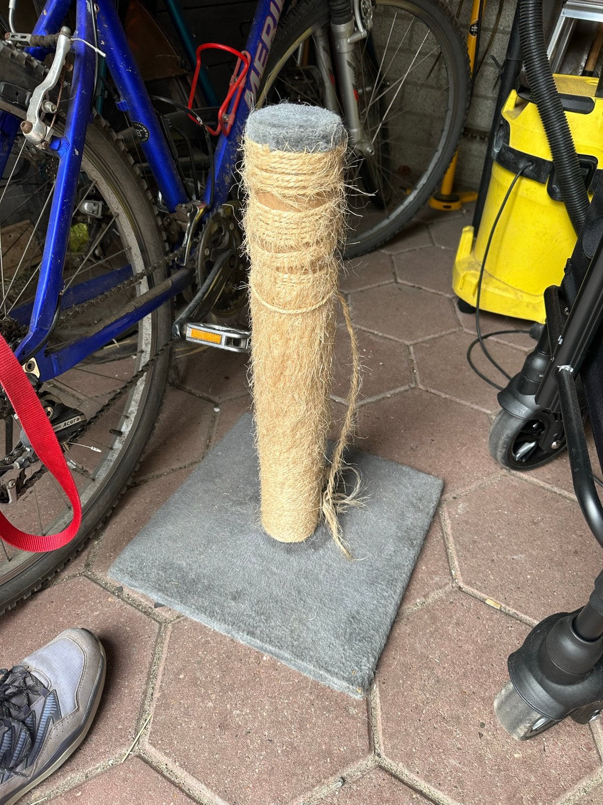 Krabpaal gratis, Dieren en Toebehoren, Ophalen, Gebruikt, Krabpaal